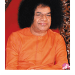 Sanathana Sarathi en español | Agosto 2024