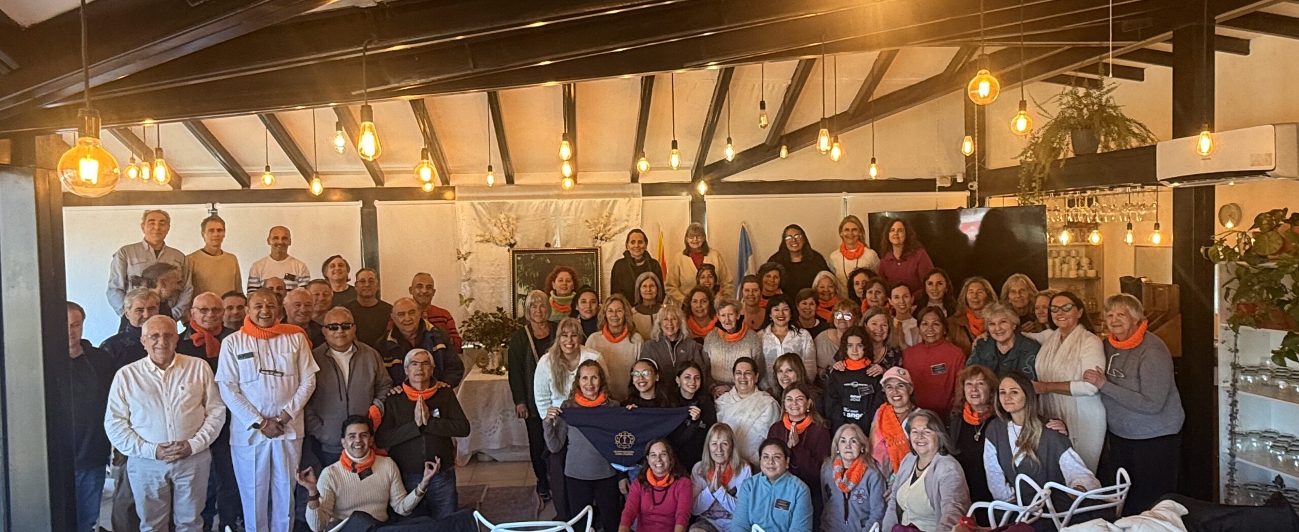 Encuentro Internacional de Vedas con la presencia de Vedanarayanan